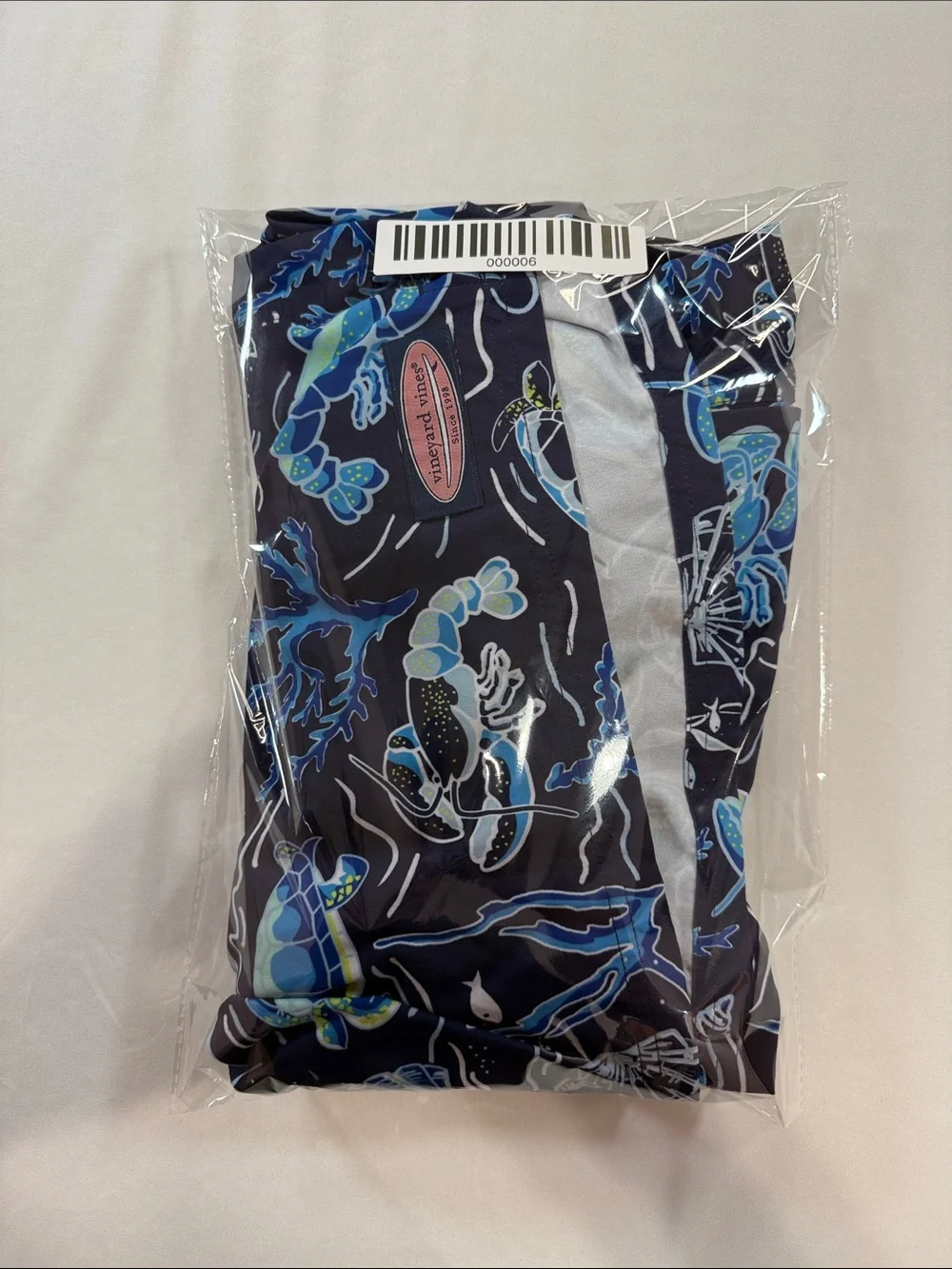 Vineyard Vines Navy Sea Life Swim Short with Blue Accents Size XB